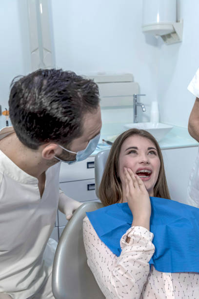 Best Emergency Broken Tooth Repair in Hackensack, NJ